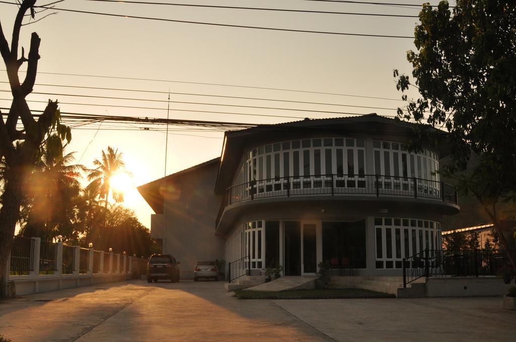 Отель Khaoyai Terrazzo Му-Си Экстерьер фото