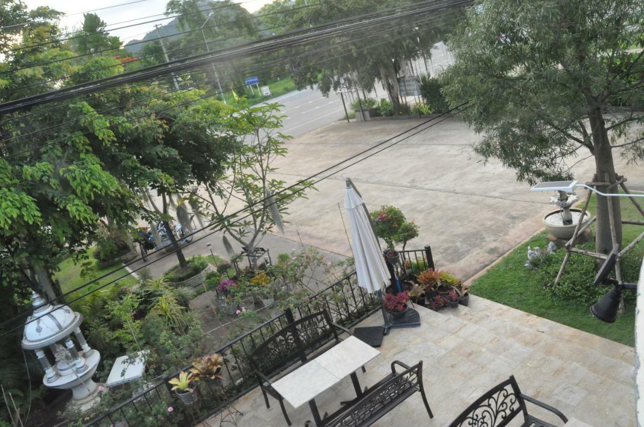 Отель Khaoyai Terrazzo Му-Си Экстерьер фото